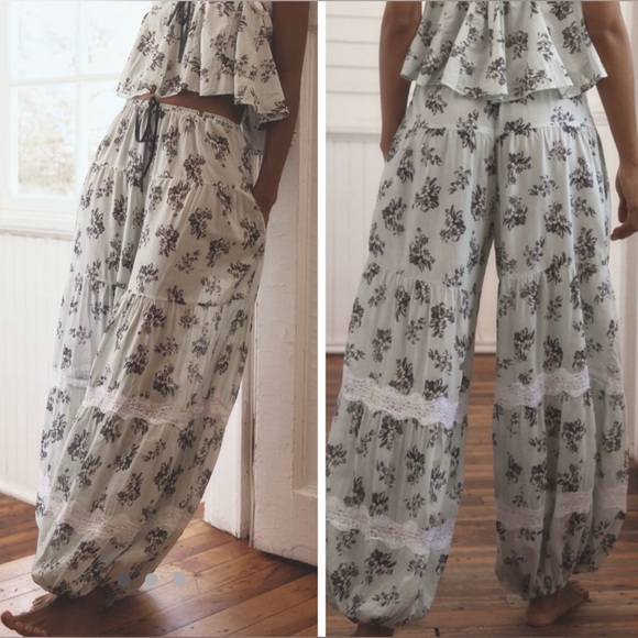 Anthropologie Floral Lace-Inset Wide-Balloon Pants, Size M - Picture 1 of 12